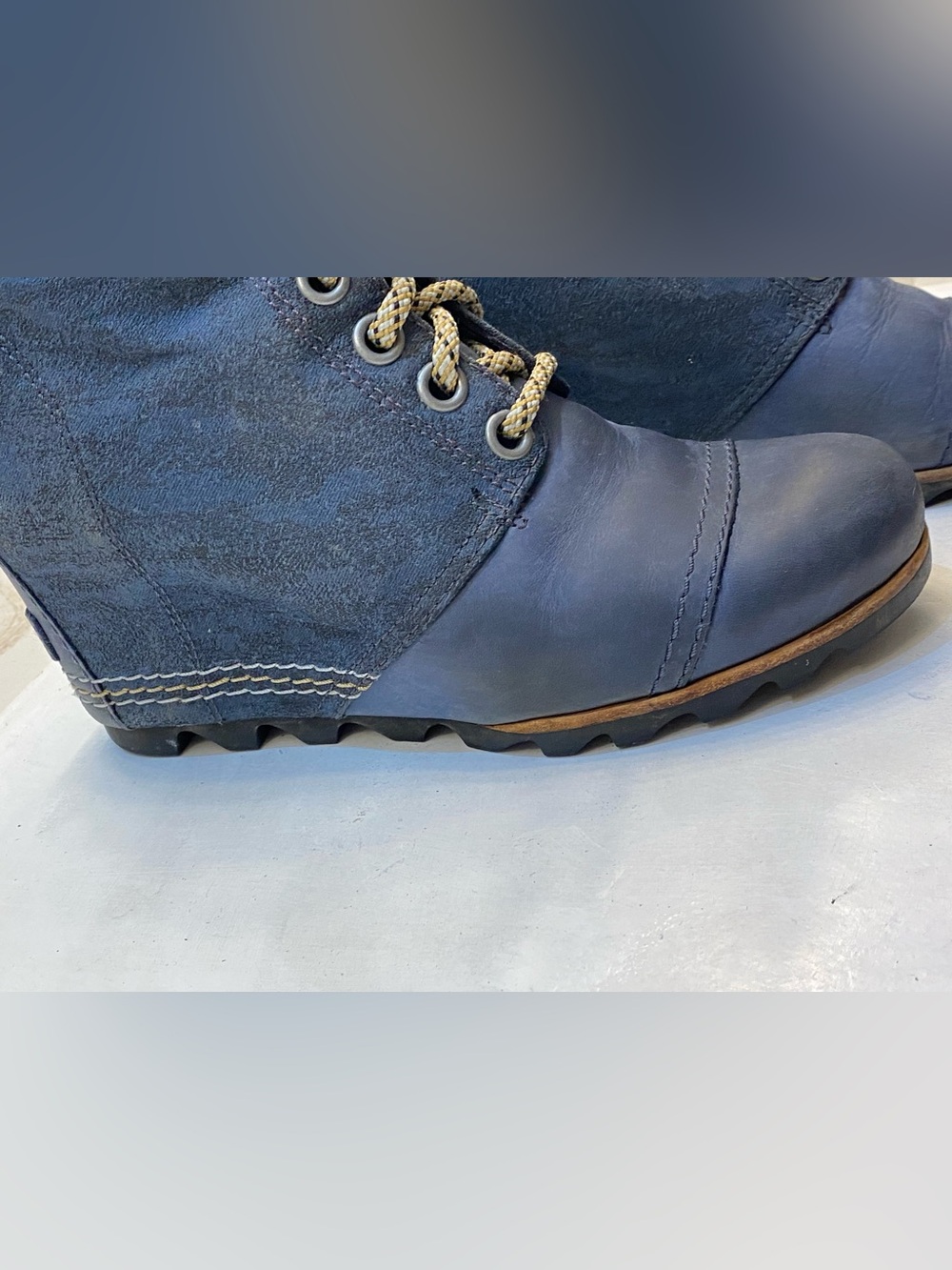 SOREL Women’s 1964 premium wedge boot size 8.5M great condition good bottoms - Picture 3 of 12